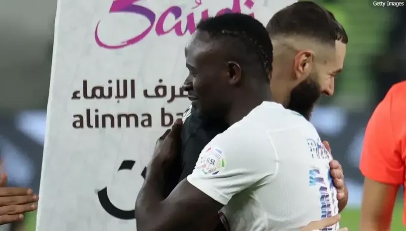 مانه و کینیونس، بنزما و بونو را شکست دادند!