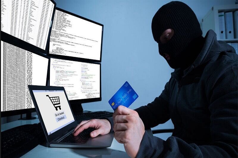 بازگشت ۴۵۰ میلیون تومان به حساب قربانی کلاهبرداری اینترنتی در بیرجند