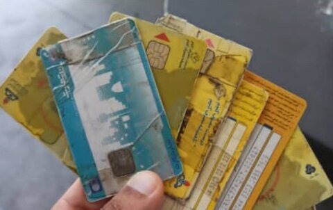 کشف ۴۹ کارت سوخت از یک منزل در منوجان استان کرمان