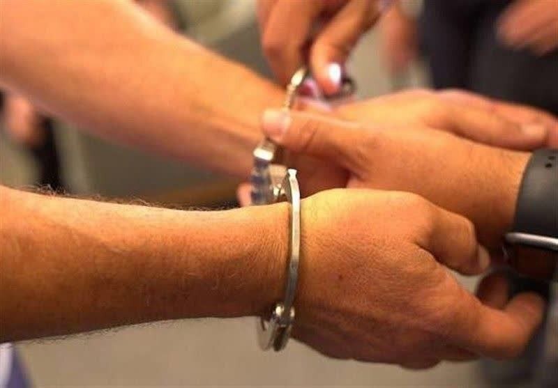 دستگیری متهم به سرقت ۱۰۰ کیلو پسته هنگام سرقت در خلیل‌آباد