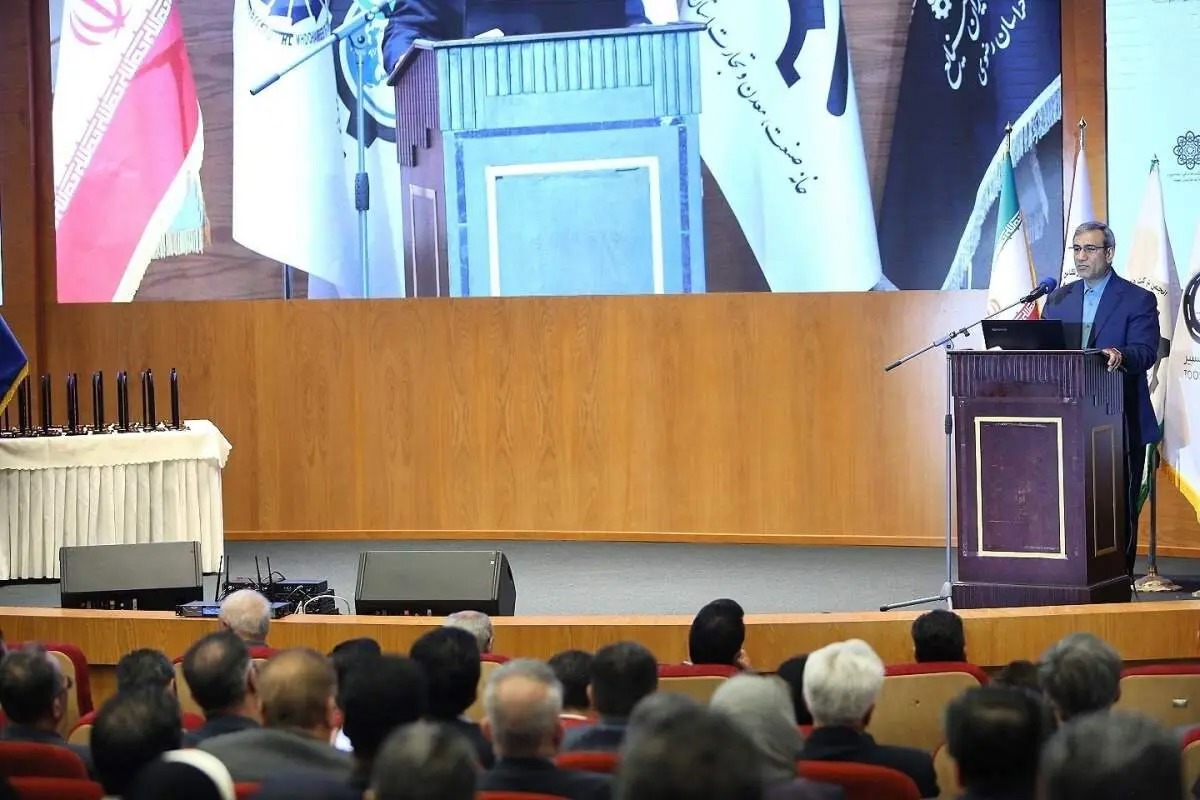 مهندسان باید فراتر از اجرای پروژه ها، برای مسائل استان راه‌حل پیدا کنند