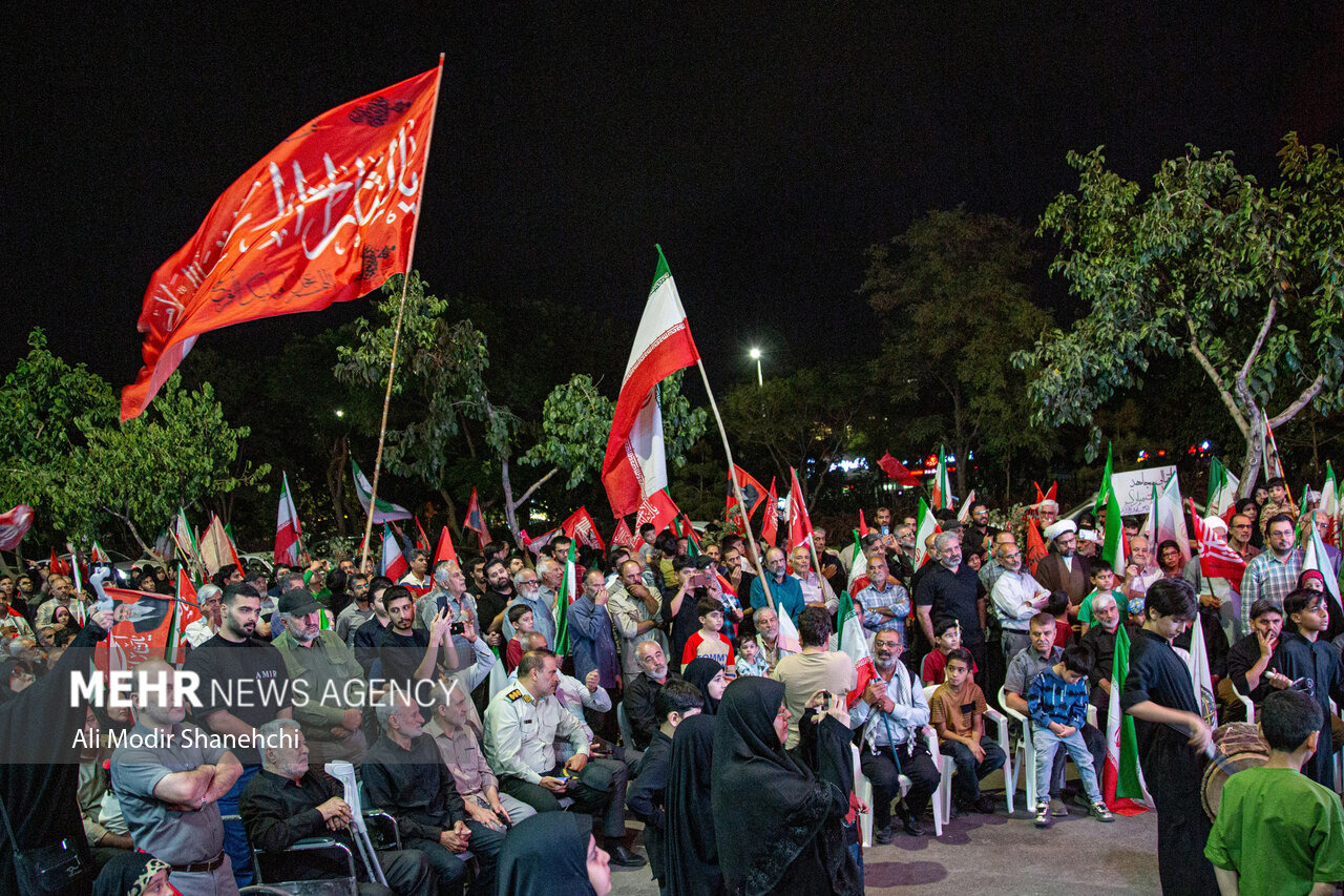 میدان‌داری مشهدی ها در حماسه ۲۰۳ خیابان