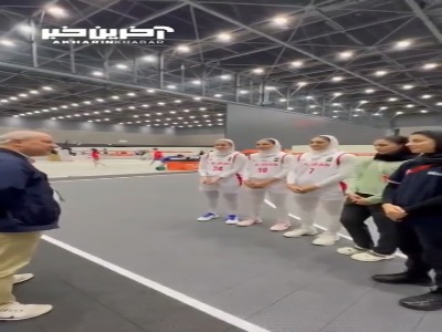 گفت‌وگوی سیدمناف هاشمی با تیم ملی دختران بسکتبال سه نفره پیش از دیدار برابر تایلند