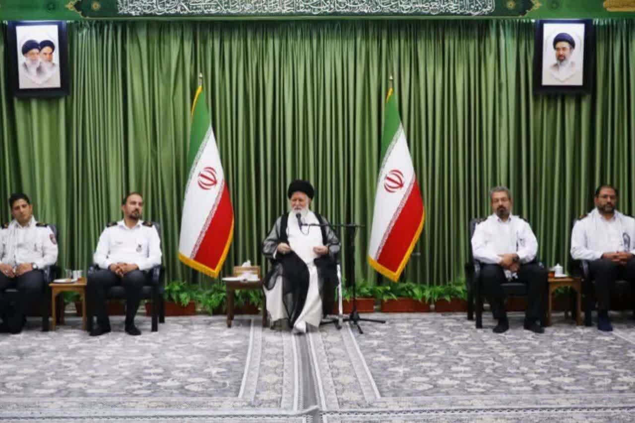 علم الهدی:مشکلات معیشتی آتش‌نشانان باید از سوی شهرداری مشهد حل شود