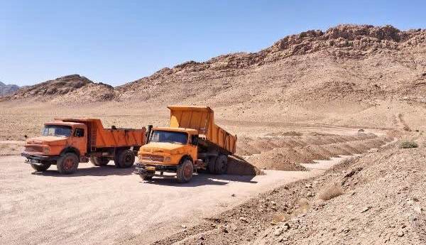 آغاز ایجاد سیل‌ بند در محدوده آرامستان جدید کرمان
