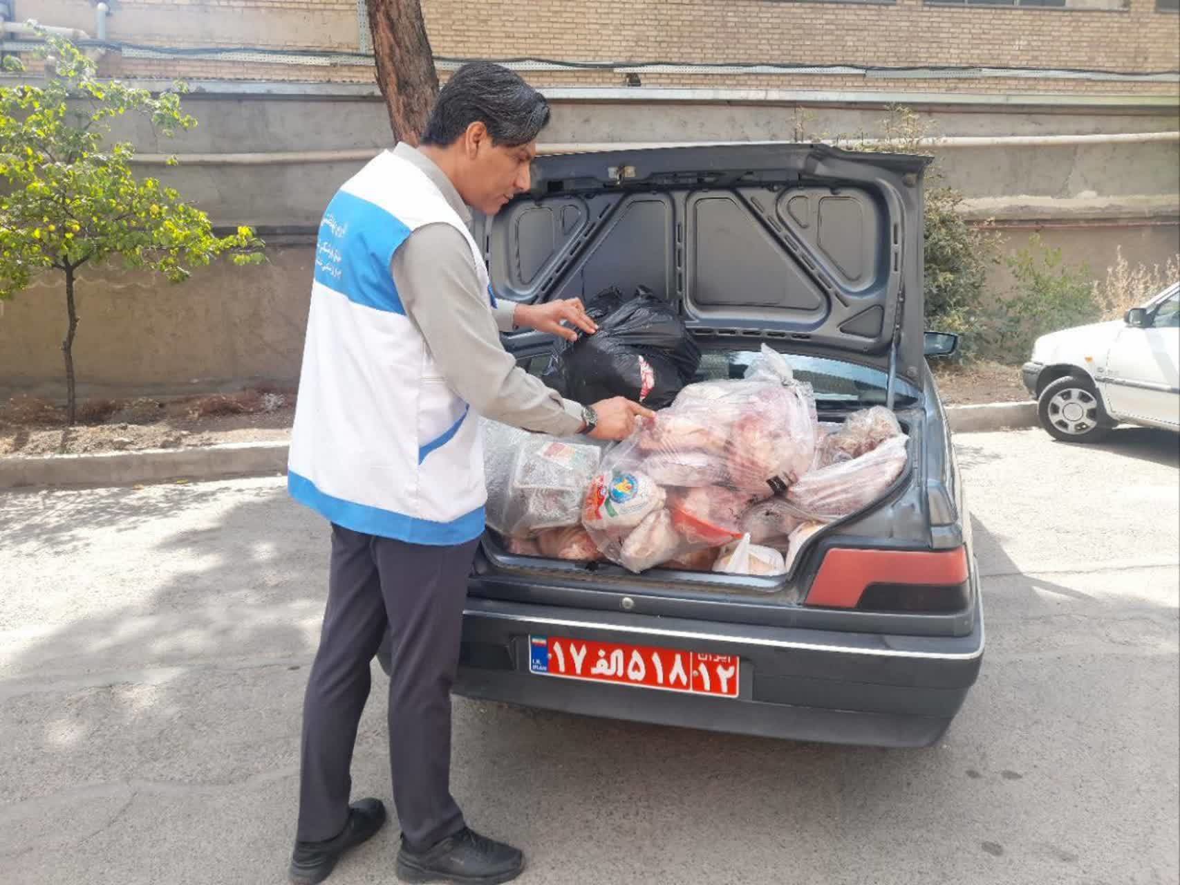 توقیف و حذف ۱۳۵ کیلوگرم گوشت و آلایش تاریخ‌منقضی و غیربهداشتی در نیشابور
