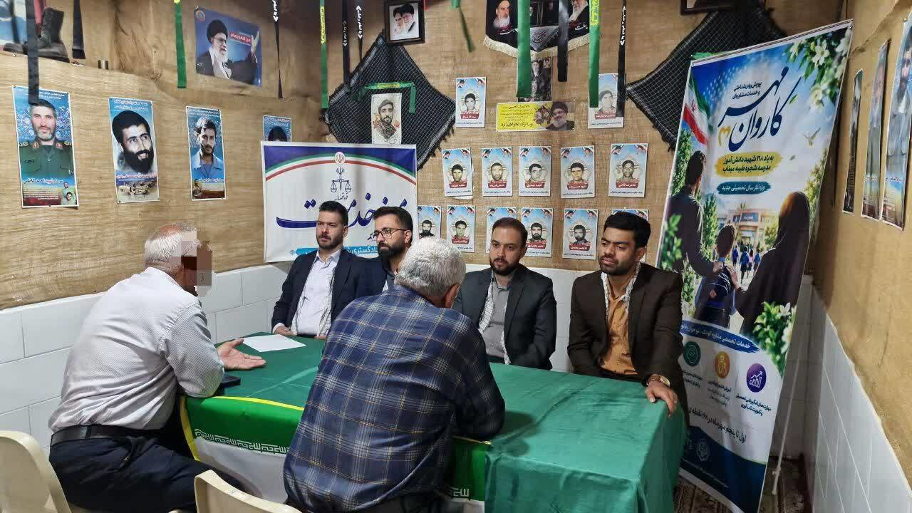 پاسخگویی به درخواست بیش از ۴۰ نفر در میز خدمت قضایی دشتغران شهرستان طبس