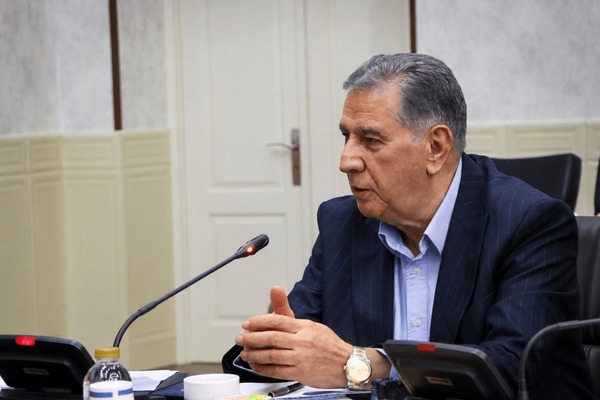 منابع بانکی و معدنی آذربایجان‌شرقی باید به استان برگردد