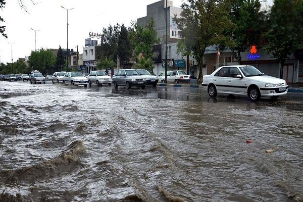 اسفندیاری: دستگاه‌های اجرایی رازوجرگلان برای مدیریت بحران آماده شدند