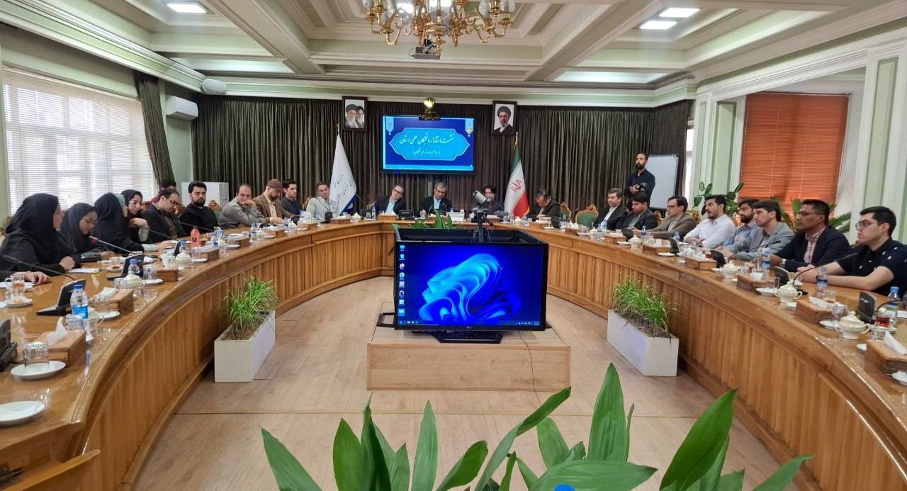 استاندار خراسان رضوی: نخبگان بدون تعارف، سرمایه اصلی استان هستند