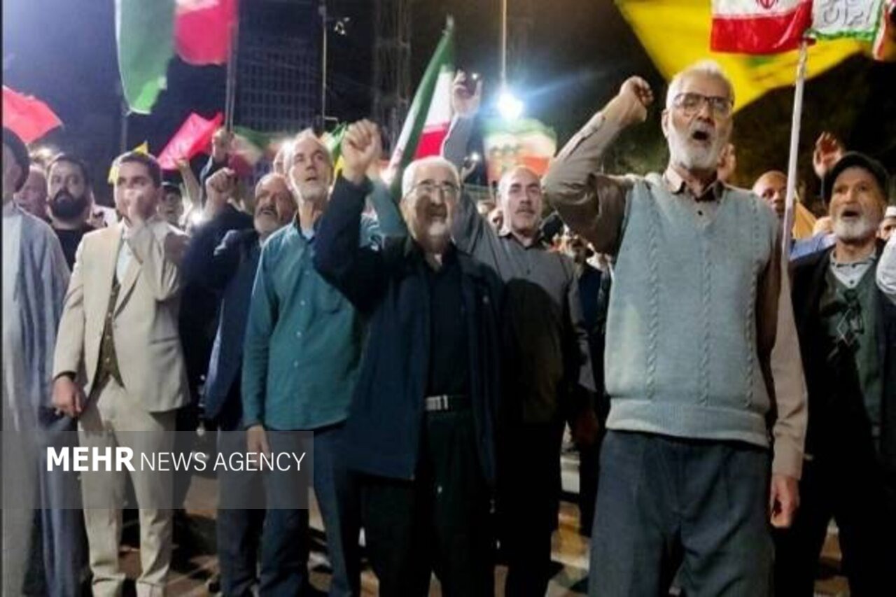 ۲۲۲ شب پایداری؛ اسفراین حماسه ساز شد