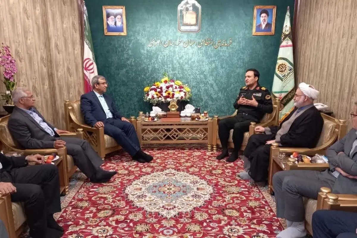 دیدار استاندار خراسان رضوی با فرمانده انتظامی استان
