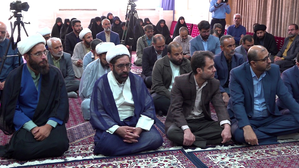 جهل و ناآگاهی، زمینه ساز فتنه‌هاست