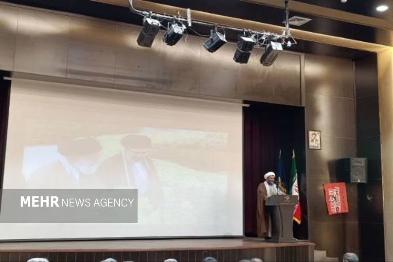 غلامی: صنعت کشور با وجود قطعی برق به فعالیت خود ادامه داد