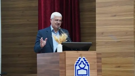 پرستاران، بار سنگین سلامت مردم را بر دوش می‌کشند