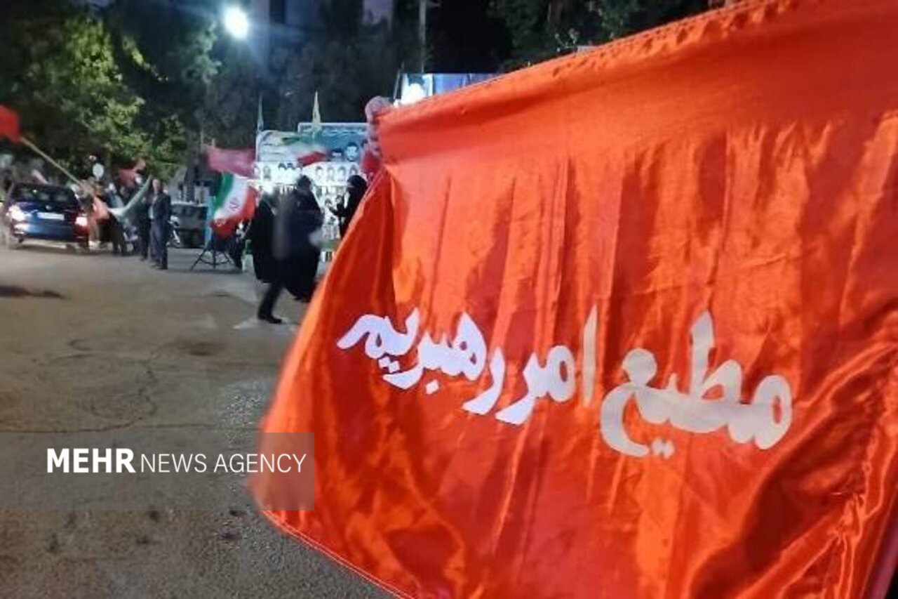 شیروانی‌ها ۲۳۷ شب پای کار ایران ایستاده‌اند