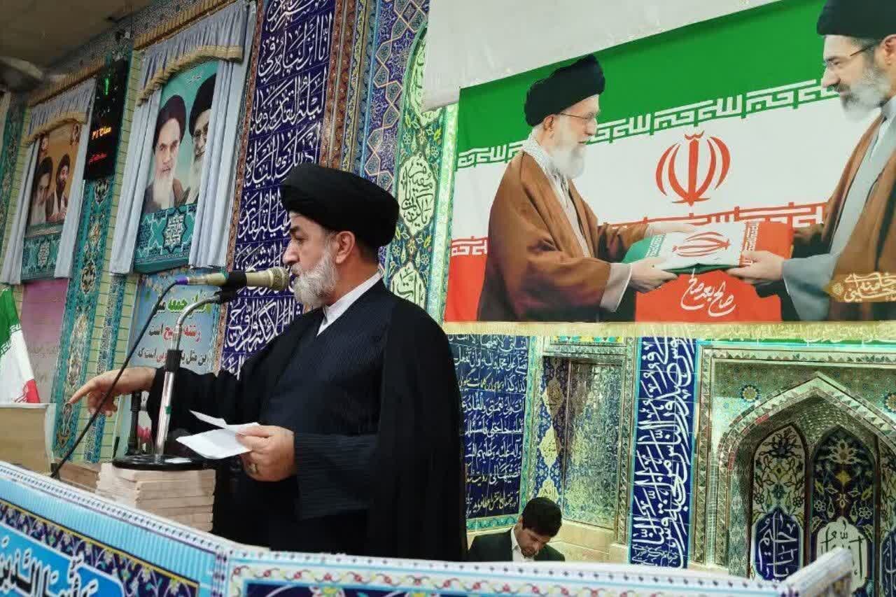 امام جمعه بجستان:ایستادگی در برابر استکبار تنها راه حفظ اقتدار ملی است