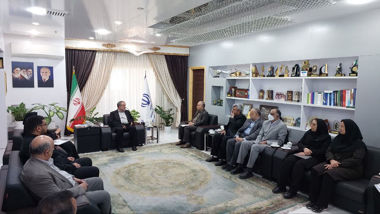 پوشش بیمه‌ای رایگان پنج دهک درآمدی، گامی برای تحقق عدالت درمانی